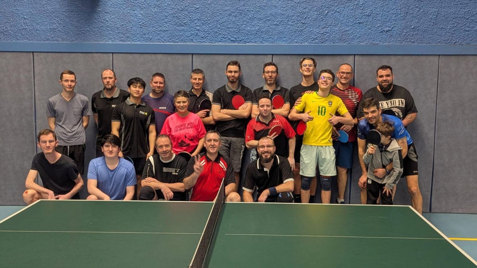Souvenir photo du club Flavigny Tennis de Table